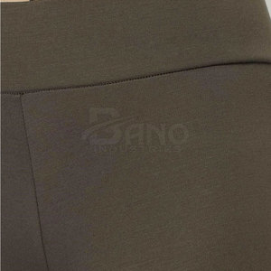 Leggings de fitness tricotés respirants pour femmes avec logo personnalisé à un prix raisonnable Fourniture en gros OEM pour le yoga - Product Image 4