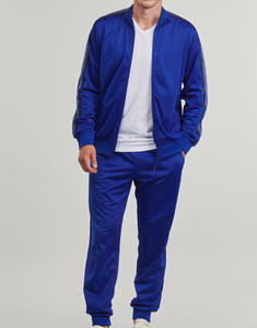 Vente directe d'usine, survêtement 2 pièces pour homme, jogging, logo personnalisé, survêtements de sport pour homme, meilleur survêtement chez AKO Sport - Product Image 2