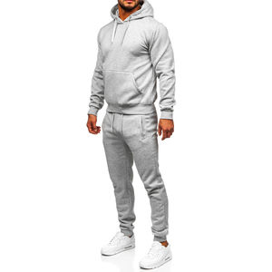 Ensemble de survêtement à capuche respirant pour homme, personnalisé en gros, 100 % polyester, sur mesure, tenue de jogging, conception OEM - Product Image 6