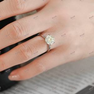 Hidden Halo Round Moissanite Bague de mariage délicate pour femme Étincelle inégalée pour le glamour de tous les jours - Product Image 3