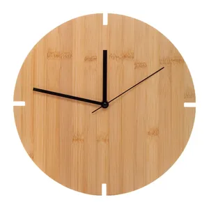Horloge murale en bambou Tokei - Design écologique et durable - Product Image 1