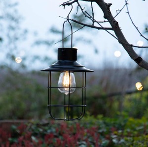 Ron-Linterna para exteriores con inserto de vidrio de primera calidad con capacidad para velas de 3 "x 9" y disponible en cada combinación de acabado y color - Product Image 4