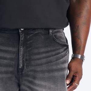 Pantalones Cortos de Mezclilla para Hombre, de Tela de Algodón, con Múltiples Bolsillos, Tejido Resistente, Transpirable y Ajustable, con Cierre de Botón para un Ajuste Relajado - Product Image 5