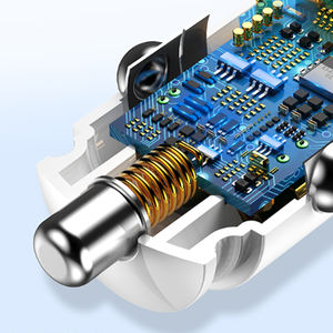 Profitez de l'adaptateur d'allume-cigare blanc à 4 ports rapide 2x5V/2.4A USB chargeur de voiture universel avec 4 ports - Product Image 5
