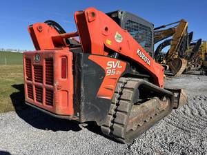 Chargeuse sur chenilles compacte SVL95-2S Kubota 2018 Puissance robuste et performances éprouvées - Product Image 4