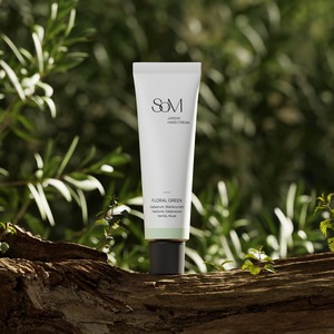Crème nourrissante pour les mains SOM Jardine 50g - Lotion hydratante aux herbes avec avocat, rose, cerise et fraise - Product Image 1