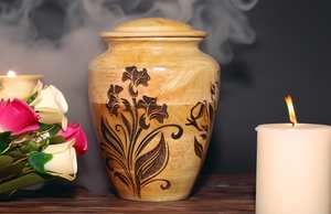 Urnas de grabado de flores para cenizas humanas Urna de cremación giratoria para tapa roscada Urna de madera para mascotas Varios tamaños - Product Image 2