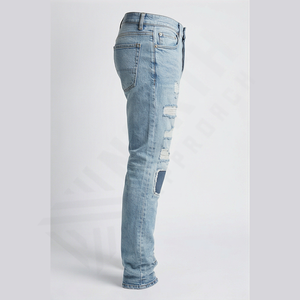 Jeans en denim stretch déchirés à patchs pour hommes, style hip-hop urbain européen et américain, coupe droite, avec strass et effet vieilli, vente en gros - Product Image 3