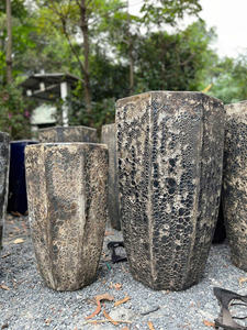 Pot de fleur en céramique d'argile vintage fait à la main jardinière de jardin en terre cuite émaillée avec motif floral pour les pots décoratifs pour la maison Vietnam - Product Image 2