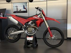 Precio rápido para la nueva motocicleta de aventura Ducati Desmo450 M/X Factory 2026 para adultos, con 3 años de garantía, lista para exportación. - Product Image 3