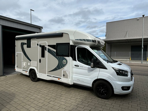 CHA U SSON Titanium VIP 630 sur Fiat Ducato 140 CV Automatique CAMPING-CAR D'OCCASION - Product Image 4