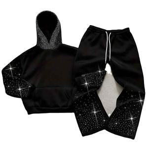 Ensemble de survêtement unisexe Solid International personnalisé, effet délavé à l'acide, en tissu léger et respirant, avec strass - Product Image 1