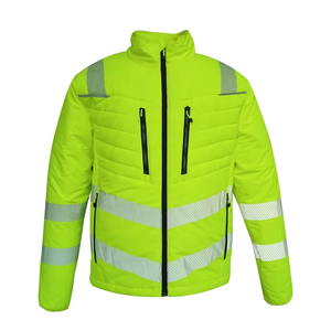 Veste Softshell de haute qualité personnalisée OEM, vente chaude 2025, fermeture éclair intégrale, capuche, coupe-vent imperméable, streetwear décontracté, utilisation hivernale - Product Image 1