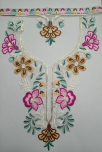 Col de cou brodé classique avec patchs en tissu de filet de travail à paillettes pour chemisier ethnique Kurti Saree robe utilisation de la mode à la mode - Product Image 6