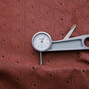 หนังเทียมตัดด้วยเลเซอร์มีให้เลือกในขนาด1ถึง22ตารางฟุตสำหรับผลิตภัณฑ์เครื่องหนัง - Product Image 2