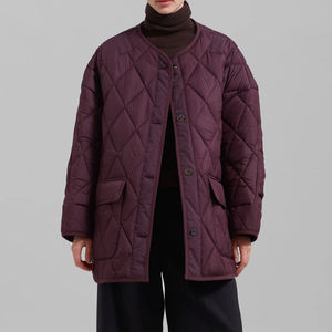 Veste matelassée pour femme OEM, veste légère tendance et élégante / Vêtement de rue décontracté, printemps automne, étiquette personnalisée, veste matelassée - Product Image 5