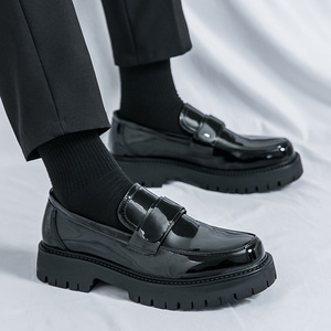 รองเท้าหนังวัวแท้แบบอ็อกซ์ฟอร์ด พร้อมเสริมความแข็งแรงและบุซับในระบายอากาศ รองเท้าธุรกิจสำหรับผู้ชาย รองเท้าหนัง - Product Image 1