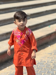 Best-seller Ensemble de vêtements pour tout-petits GARÇONS Popeline Coton Ethnique Kurta Pyjama Festival Doux Confortable vente en gros 1 à 8 ans Indien - Product Image 6
