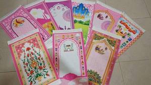 Tapis de prière pour enfants de haute qualité, fabriqué en Turquie - Product Image 2