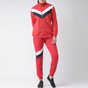 Survêtement de luxe personnalisé de haute qualité pour femmes hiver confortable respirant imprimé coupe ajustée meilleur prix - Product Image 1