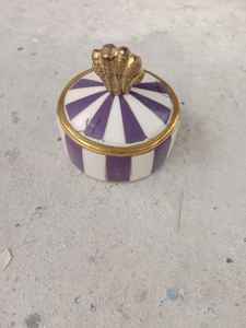 Handcrafted Classic Brass Round Pill <b>Box</b> with Mother of Pearl Inlay Floral Design <b>Small</b> Container for Medicine Jewelry <b>Storage</b> - Product Image 4