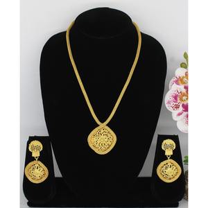 Joyería de oro de enchapado en oro, conjunto de joyería de estilo africano tradicional - Product Image 1