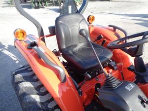 Componentes Centrales Usados para Tractor de Ruedas L3302DT 2023 de 8HP, Incluyendo Rodamientos, Motor, Bomba de Engranajes y Caja de Cambios para Granjas - Product Image 6