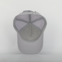 Casquettes personnalisées de haute qualité à 5 panneaux avec découpe laser, perforées, casquette de performance sportive, casquette de baseball résistante à l'eau pour hommes