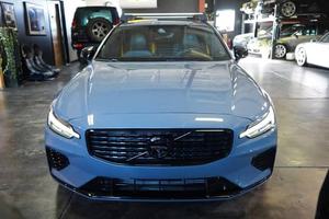 PRÊT À EXPÉDIER LHD/RHD 2022 VOL-VO V60 RECHARGE T8 POLESTAR ENGINEERED 415-HP PLUG-IN HYBRID POWERTRAIN AWD - Product Image 3