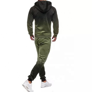 Ensemble de sport en coton mélangé pour homme, survêtement de course à pied avec logo, vente en gros - Product Image 4
