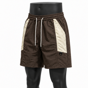 Pantalones cortos de nailon marrón para hombre, cintura elástica con cordón, pantalones cortos informales de verano para gimnasio con rayas laterales en contraste, pantalones cortos ligeros - Product Image 3