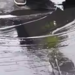 สีกันซึมโพลียูรีเทนอเนกประสงค์ เหมาะสำหรับใช้กับวัสดุต่างๆ ช่วยปกป้องจากความชื้นอย่างดีเยี่ยม - Product Image 4