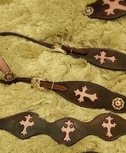 Logotipo personalizado de calidad superior Conjunto completo de tachuelas de caballo Diseño occidental Cuero Headstall Breast Collar Spurs Halter - Product Image 4