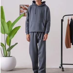 Conjunto Deportivo Personalizado al por Mayor de Alta Calidad, Transpirable, para Hombre, Ropa Deportiva, Ropa de Calle, Chándal, Conjunto de Entrenamiento Personalizado - Product Image 1