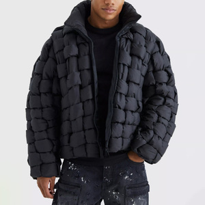 Chaqueta Acolchada Transpirable de Calidad Profesional con Diseño de Collage Personalizado, Chaqueta de Plumón Abrigada de Gran Tamaño para Hombre, Estilo Urbano - Product Image 4