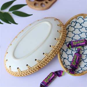 Bandeja Ovalada de Ratán y Cerámica para Servir Alimentos y Bebidas, Fabricada en Vietnam por KingCraftViet - Product Image 2