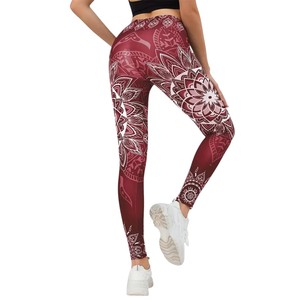 Conjunto de mallas de nailon de LICRA para mujer de primera calidad, ropa de gimnasio de color sólido con sujetador y mallas deportivas con logotipo personalizado - Product Image 1