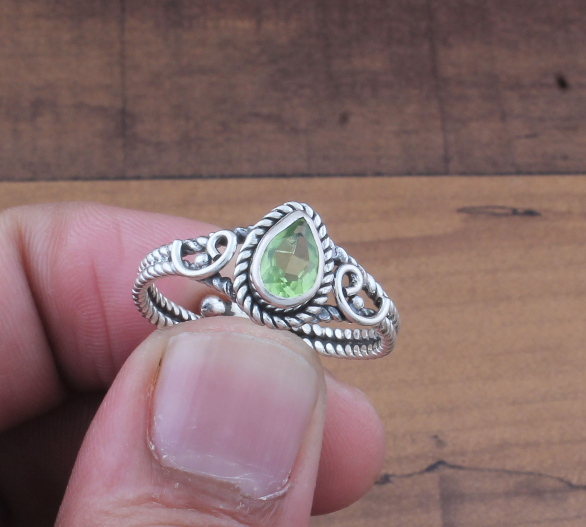 เหมือนในรูป