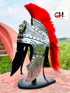 Armure médiévale Casque romain en argent Casque de croisé gravé romain médiéval. - Product Image 4