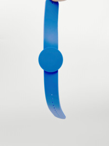 สร้อยข้อมือสายรัดข้อมือซิลิโคน RFID ขึ้นรูปด้วยซิลิโคนระดับพรีเมียมที่ไม่ก่อให้เกิดภูมิแพ้ - Product Image 3