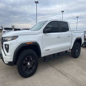 GMC Canyon 2024 d'occasion en parfait état - Product Image 2