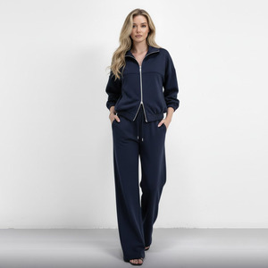 Ensemble de sweat-shirts pour femmes, personnalisé avec un logo, décontracté, d'hiver, en tricot, avec des lettres, écologique, respirant - Product Image 6
