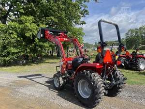 2025 Massey Ferguson 1E.40 4WD Tractor de ruedas 45-90HP Bomba de motor y caja de cambios Deutz Fahr para uso en el jardín - Product Image 4