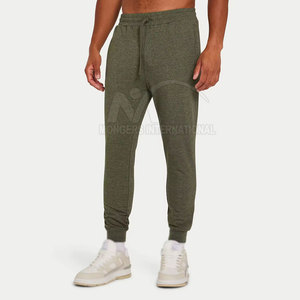 Los adultos usan Performance Track Jogging Pantalones atléticos con rayas laterales ajustables - Product Image 3