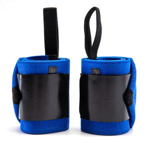 Bandes de poignet pour l'haltérophilie, respirantes, antidérapantes, réglables, avec options personnalisables - Product Image 4