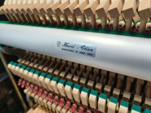 เปียโนตั้งพื้นมือสองญี่ปุ่น รุ่น KAWAI BL31 เสียงสมดุล คุณภาพส่งออก ดีไซน์ประณีต - Product Image 5