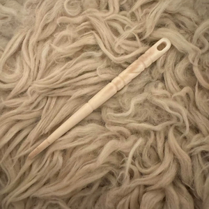 Aiguille à broder en corne de buffle, pointe fine, pour laine et fil, accessoire de couture durable pour le tufting et la couture - Product Image 1