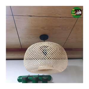 Intérieurs décoratifs mis en évidence par une lampe en bambou design unique fait main donnant un éclairage écologique pour l'intérieur des maisons resort restaurants - Product Image 1