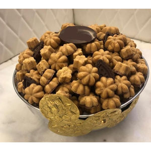 Plateau à chocolat en métal doré au design antique Vaisselle de service Chocolats Bonbons Bol Mariages Traiteur Bol de service à vendre - Product Image 4