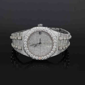 Relojes de pulsera ostentosos de lujo de alta calidad para hombre totalmente diamante helado en oro plata estilo Hip Hop banda de acero inoxidable nueva India - Product Image 1